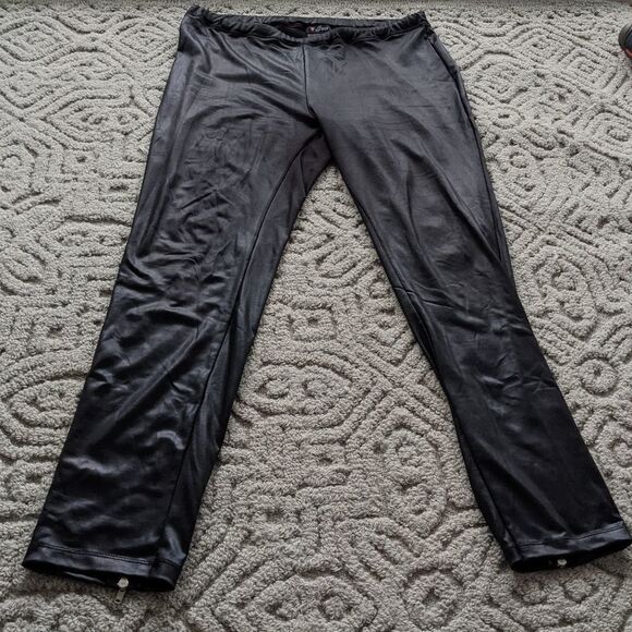 Guess Faux Leather Pants Leggins With Zip Button Leg Large @V - Picture 4 of 9